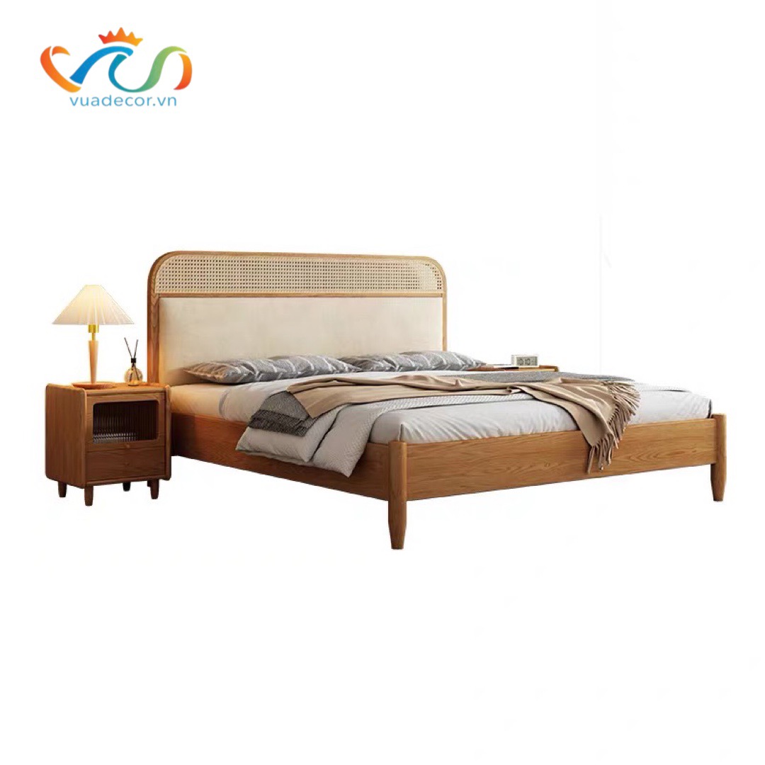 Giường ngủ Gỗ tự nhiên phối mây ốp đệm da VG02