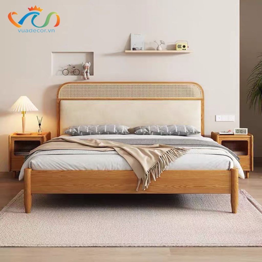 Giường ngủ Gỗ tự nhiên phối mây ốp đệm da VG02