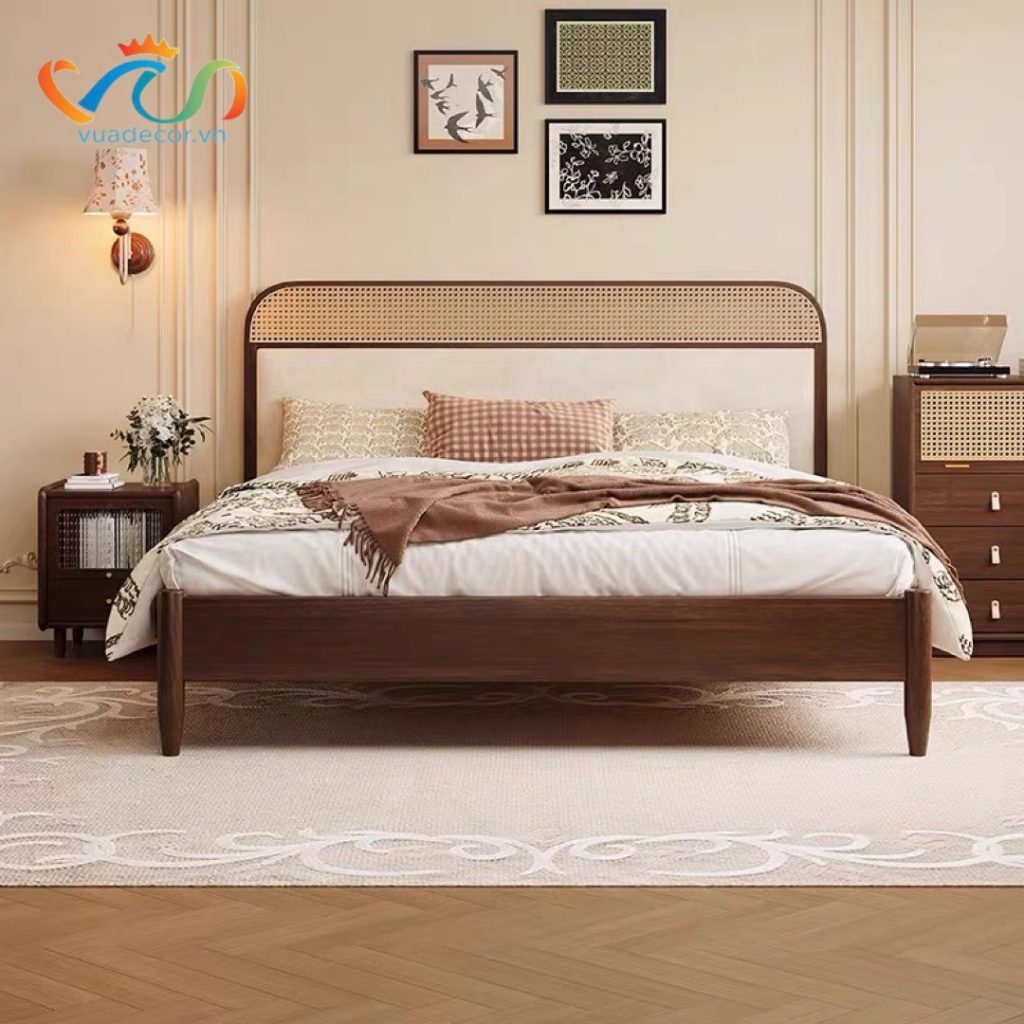 Giường ngủ Gỗ tự nhiên phối mây ốp đệm da VG02