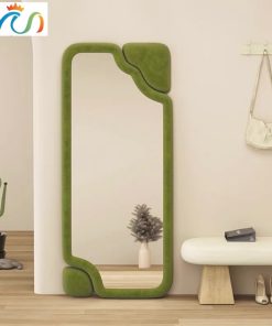 guong-toan-than-khung-go-boc-ni-chu-nhat-kieu