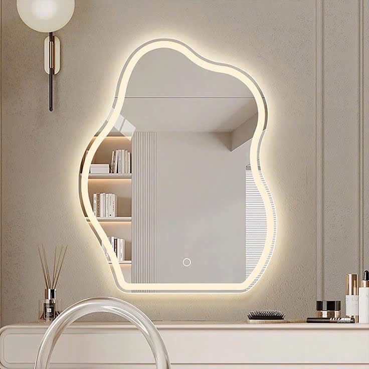 guong-decor-hat-dau-led-cach