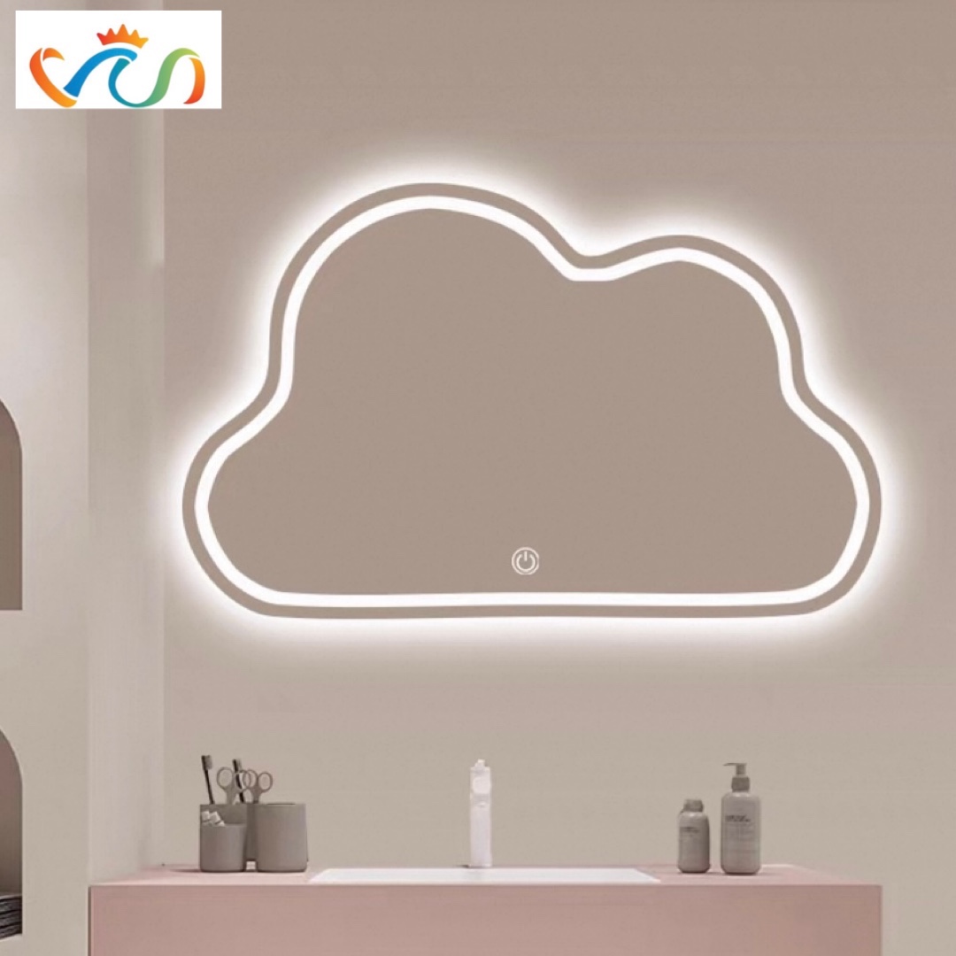 guong-decor-hinh-may-led-cach