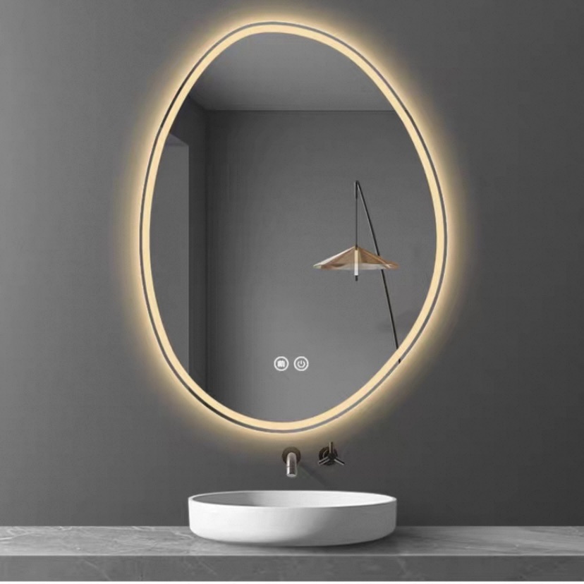 guong-decor-hinh-da-led-cach