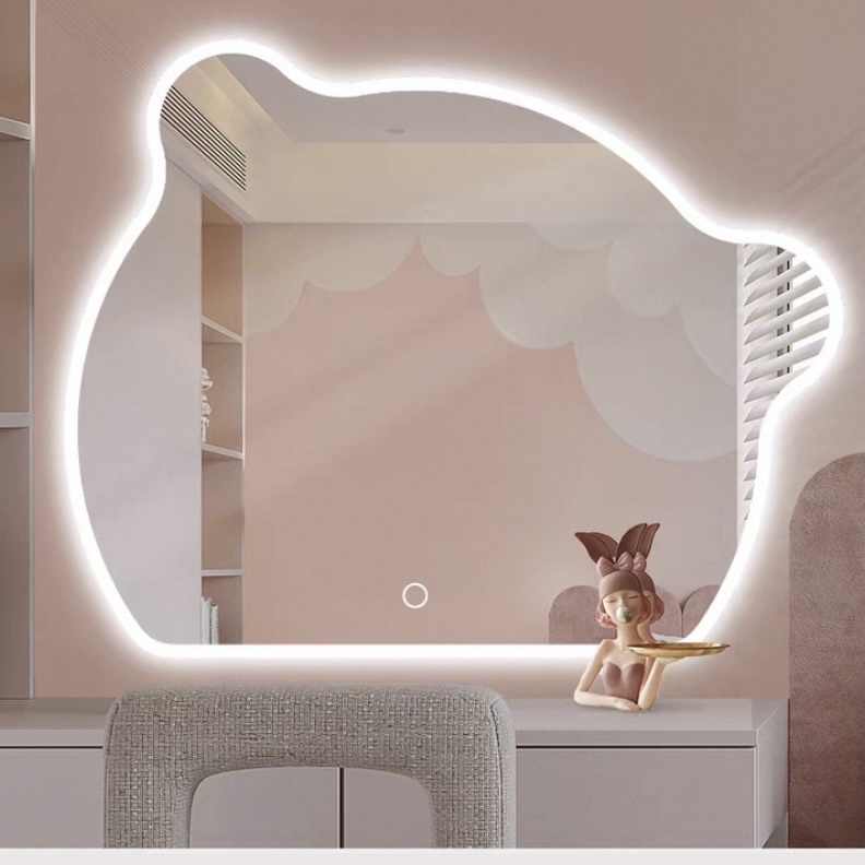 guong-decor-dau-gau-led-cach-tran-vien