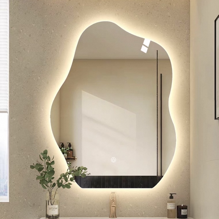 guong-decor-hinh-hat-dau-led-cam-ung-hat