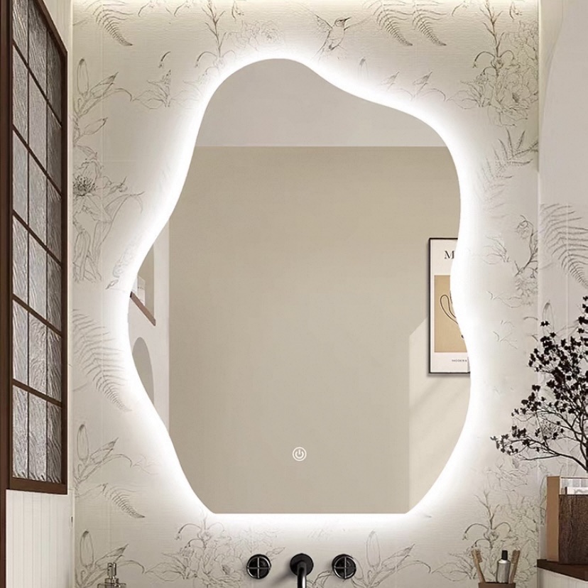guong-decor-hinh-hat-dau-led-cam-ung-hat