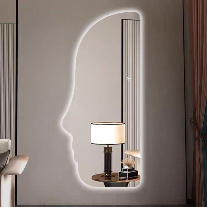 guong-toan-than-decor-hinh-khuon-mat-led-cam-ung-hat