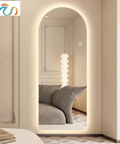 guong-toan-than-hinh-vom-led-cam-ung-hat