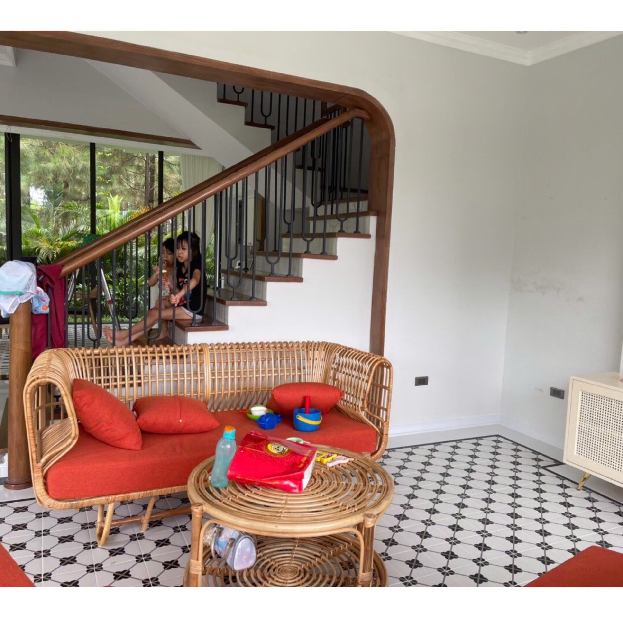 z7487912119022_08a430b015c1039c873a00180c1e8020